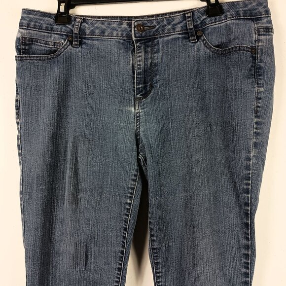 Liz Claiborne Classic Fit Bootcut Leg Jeans Size 14 36x30 Blue - Picture 6 of 11